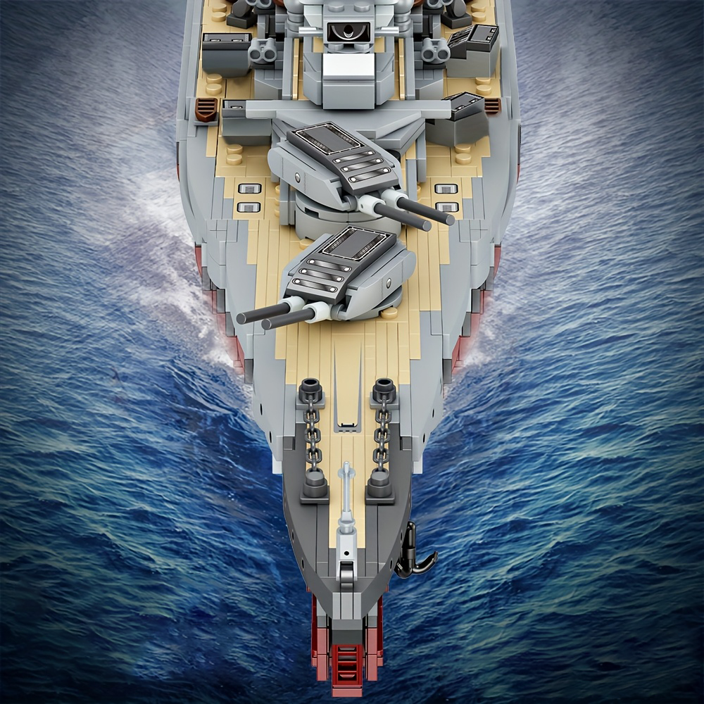 Saksa sõjalaev Bismarck | 2081 tükki