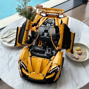 YELLOW RACING CAR | 3893 pieces