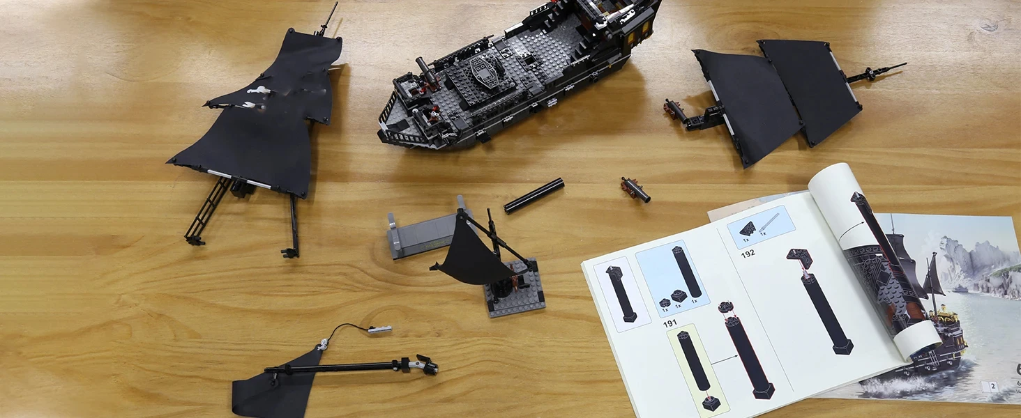 BLACK PEARL PIRATE SHIP | 1424 pieces